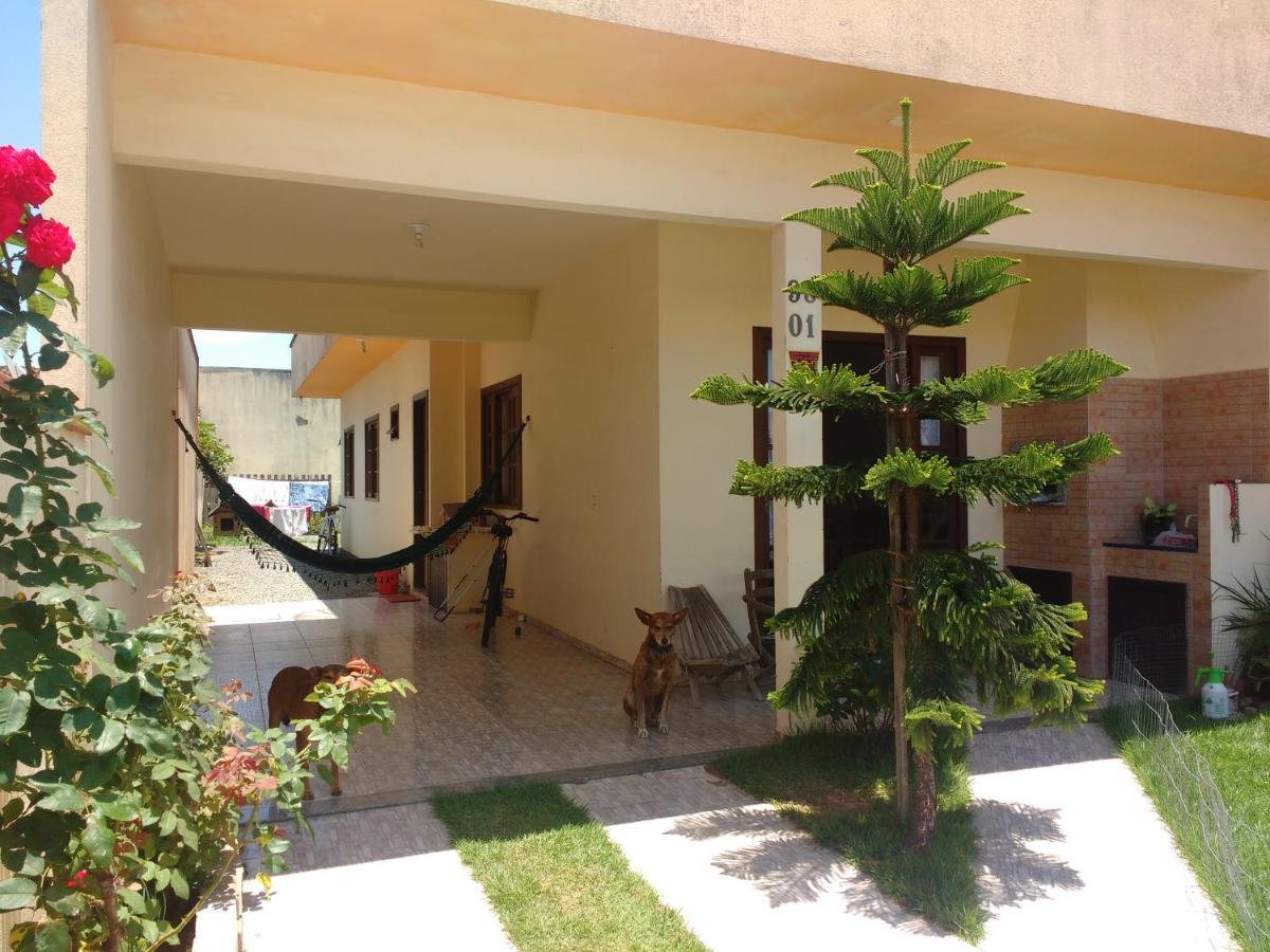 Quarto em casa agradável Pereque Esterno foto